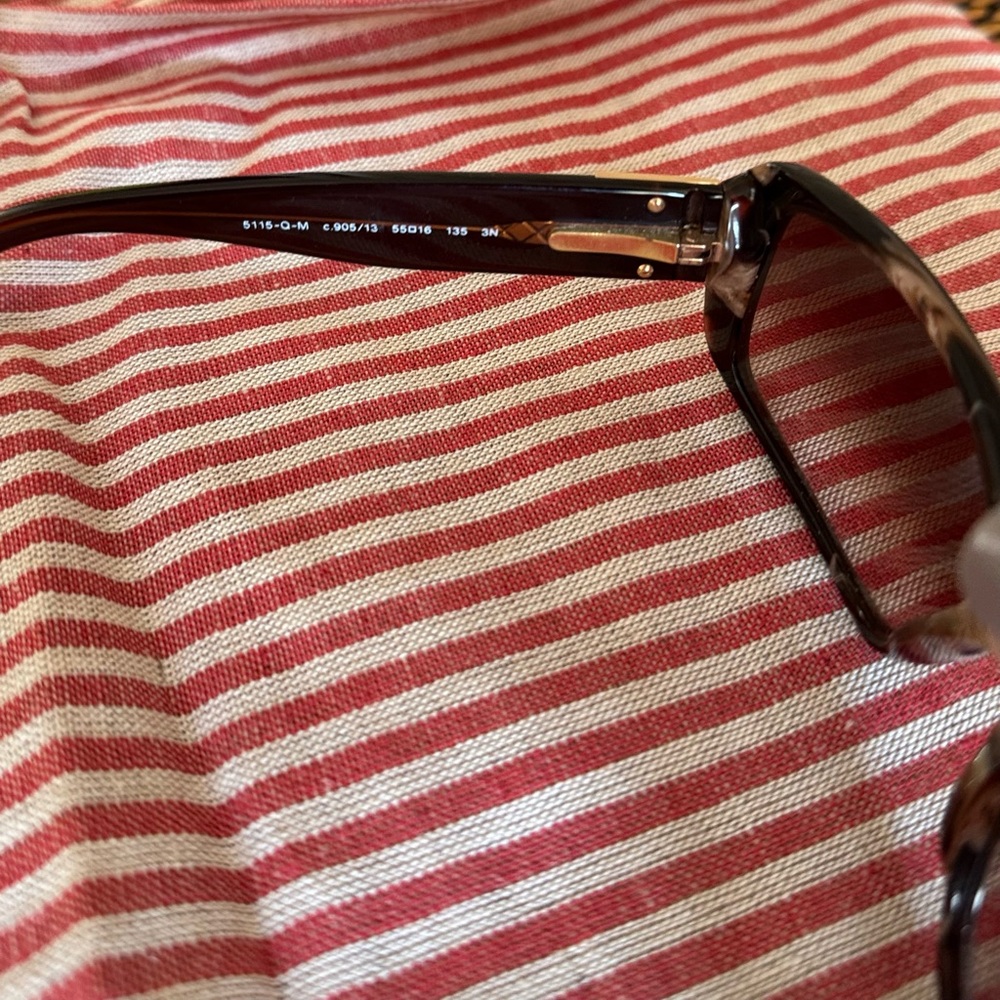 Authentic Chanel Sunglasses - Picture 5 of 5